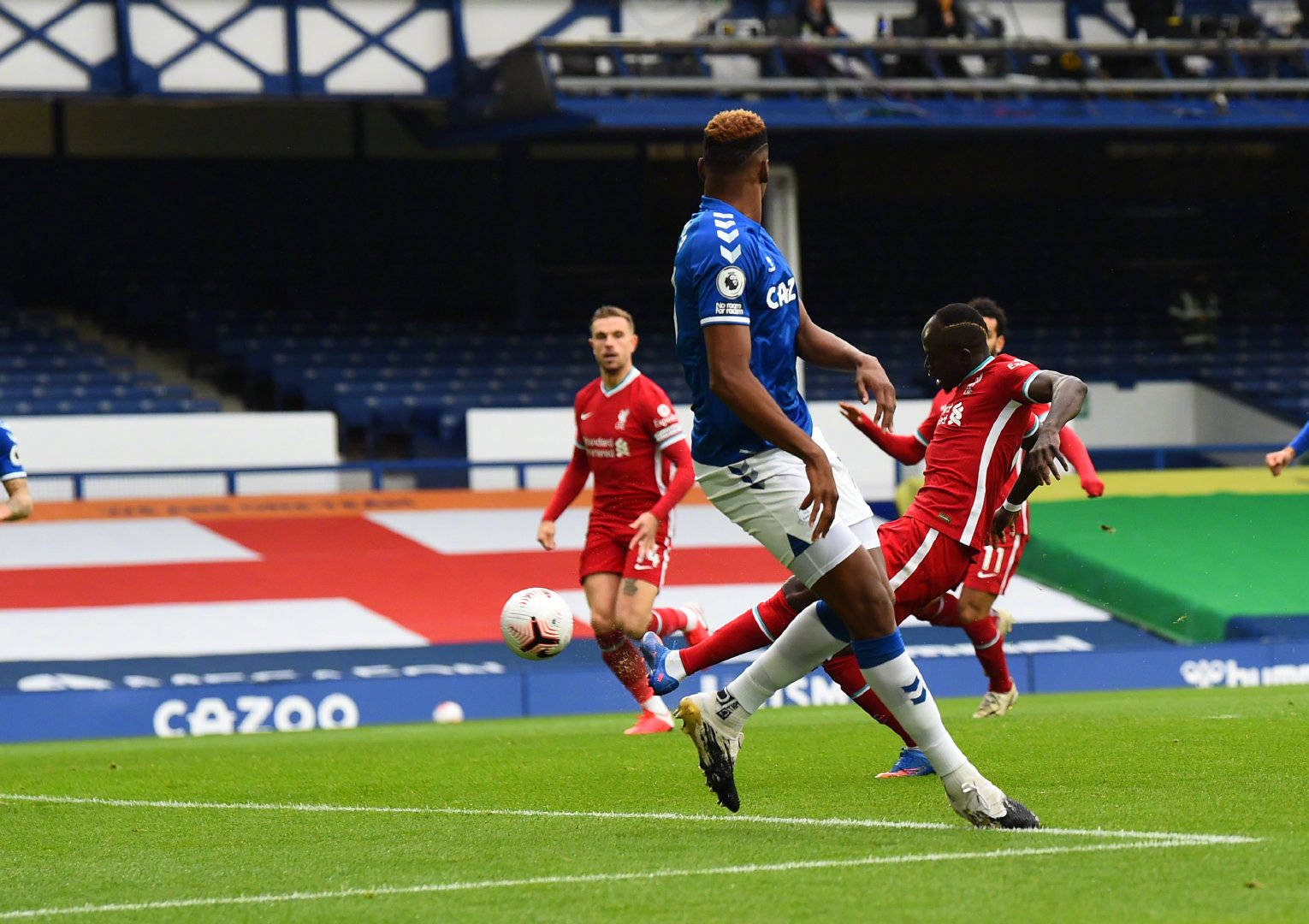 更是一位舞 更是一位舞