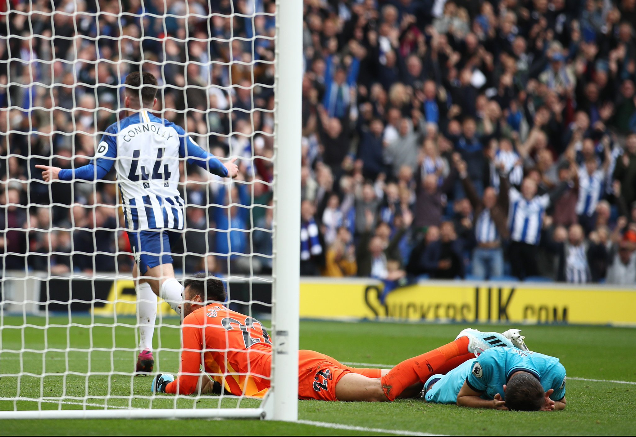 鲁在更衣室 鲁在更衣室